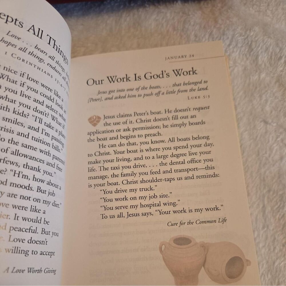 Books - Picture 5 of 5